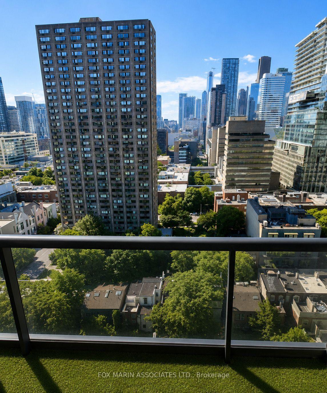 Photo 9 of Unit 1902, 25 Carlton Street, Toronto, Church-Yonge Corridor — HOMEH