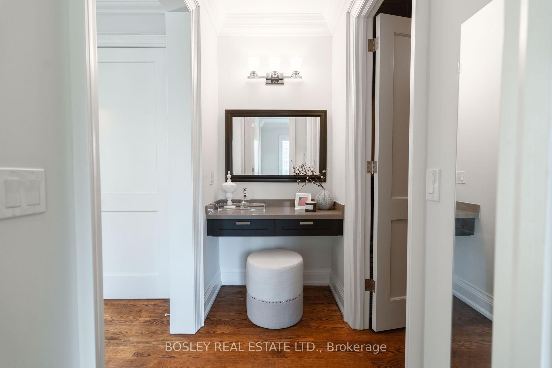 Photo 23 of 61 Rykert Crescent, Toronto, Leaside — HOMEH
