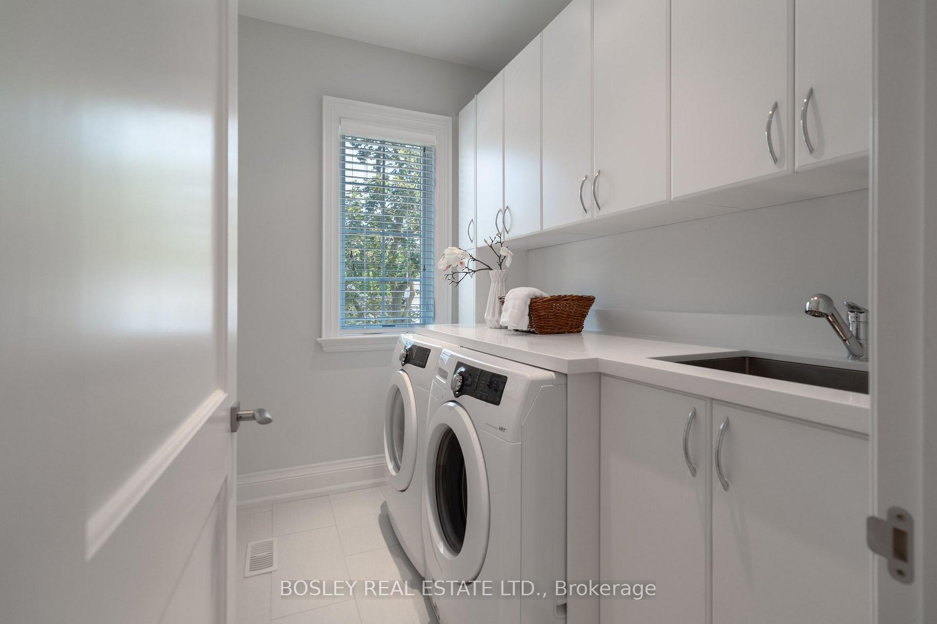 Photo 35 of 61 Rykert Crescent, Toronto, Leaside — HOMEH