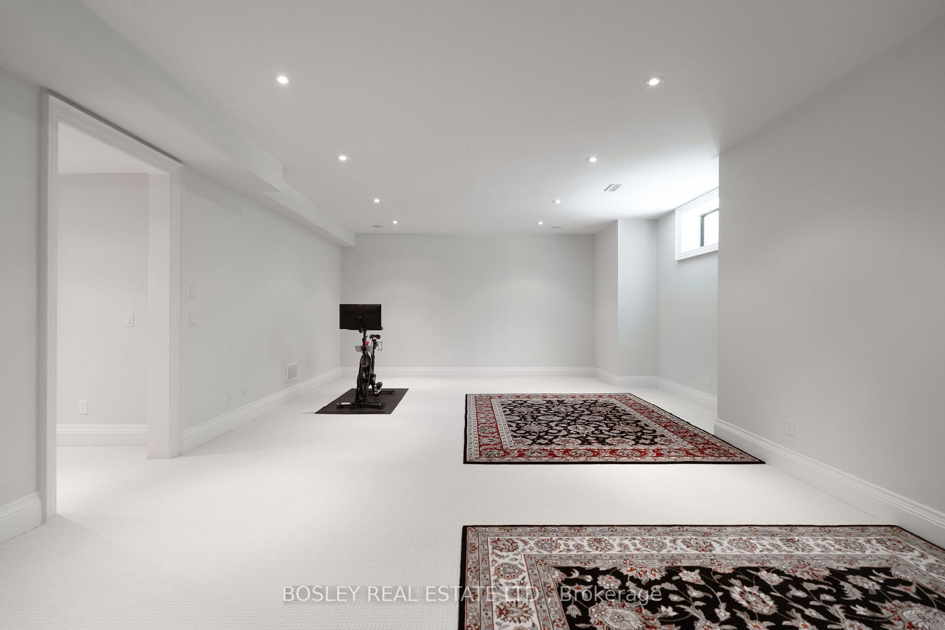Photo 39 of 61 Rykert Crescent, Toronto, Leaside — HOMEH