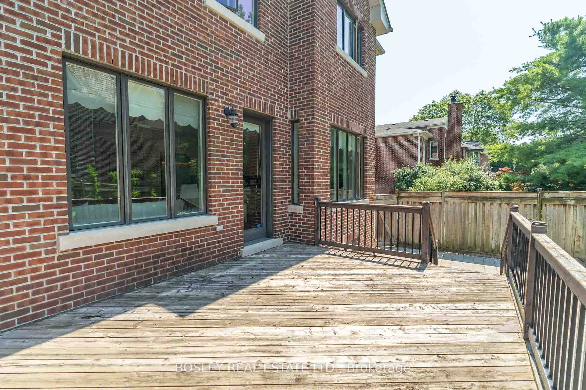 Photo 40 of 61 Rykert Crescent, Toronto, Leaside — HOMEH