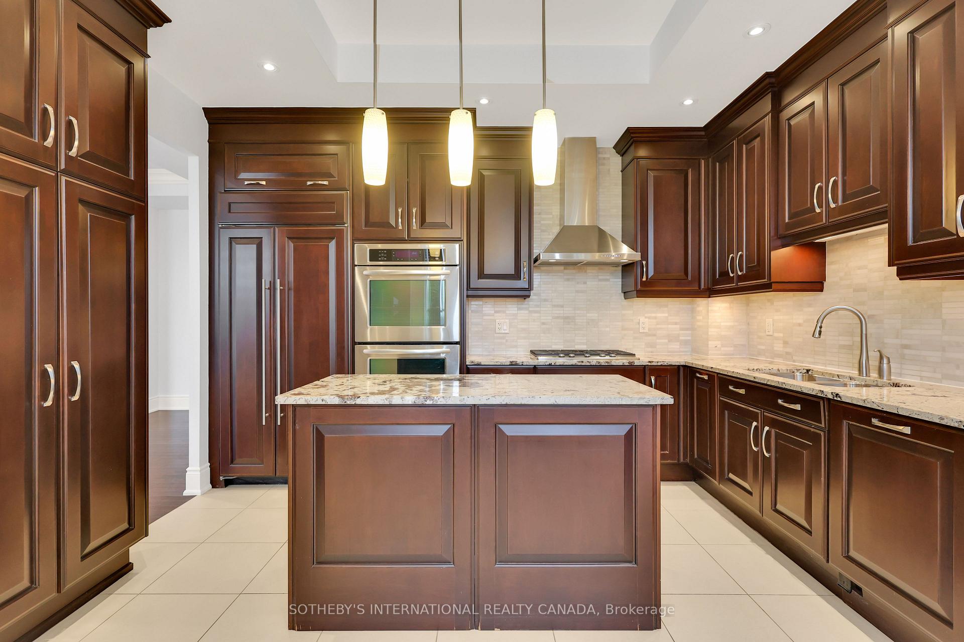 Photo 6 of Unit 604, 1717 Avenue Road, Toronto, Bedford Park-Nortown — HOMEH