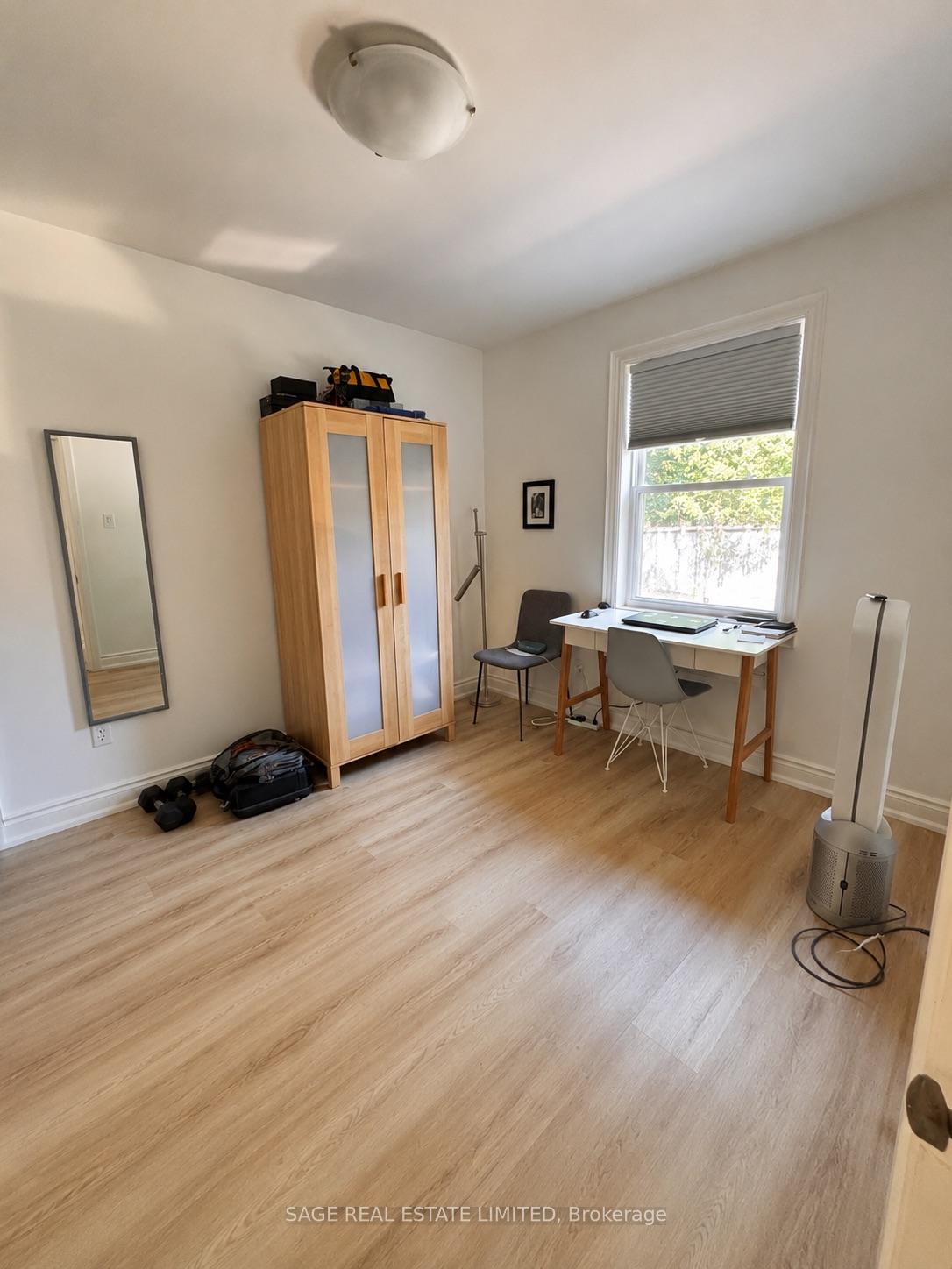 Photo 8 of 73 Cynthia Road, Toronto, Rockcliffe-Smythe — HOMEH