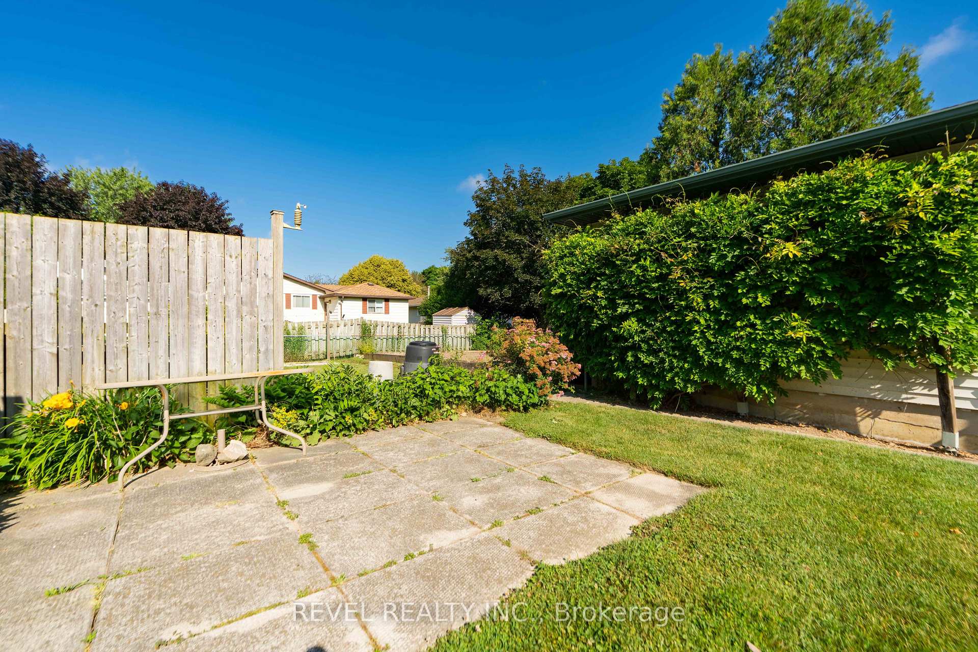 Photo 9 of 32 Brunswick Avenue, London, North I — HOMEH