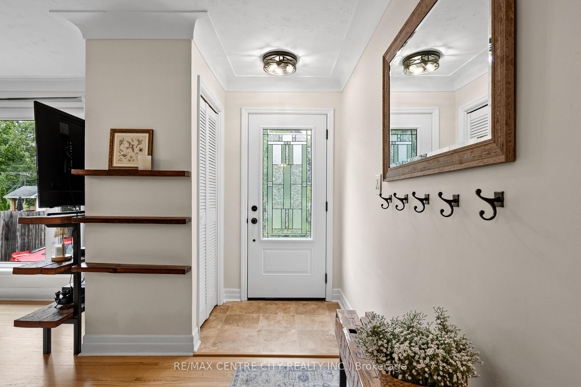 Photo 6 of 137 Centennial Avenue, Central Elgin — HOMEH