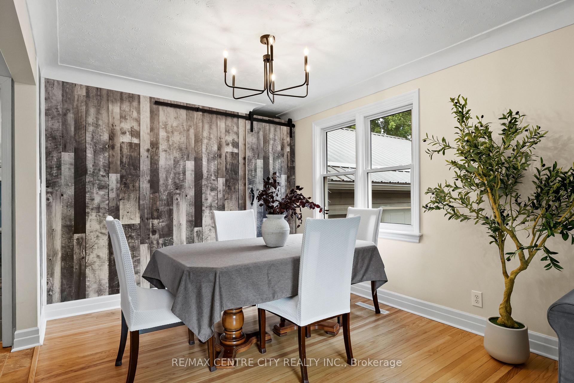 Photo 11 of 137 Centennial Avenue, Central Elgin — HOMEH