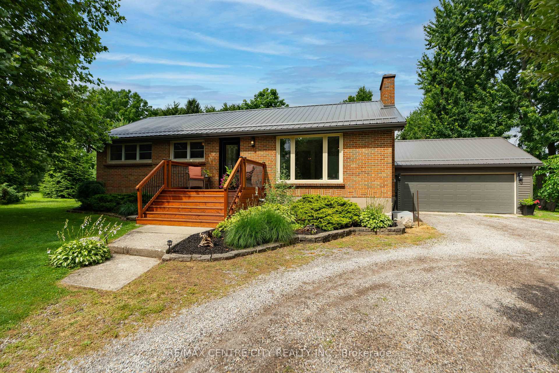Photo 35 of 137 Centennial Avenue, Central Elgin — HOMEH