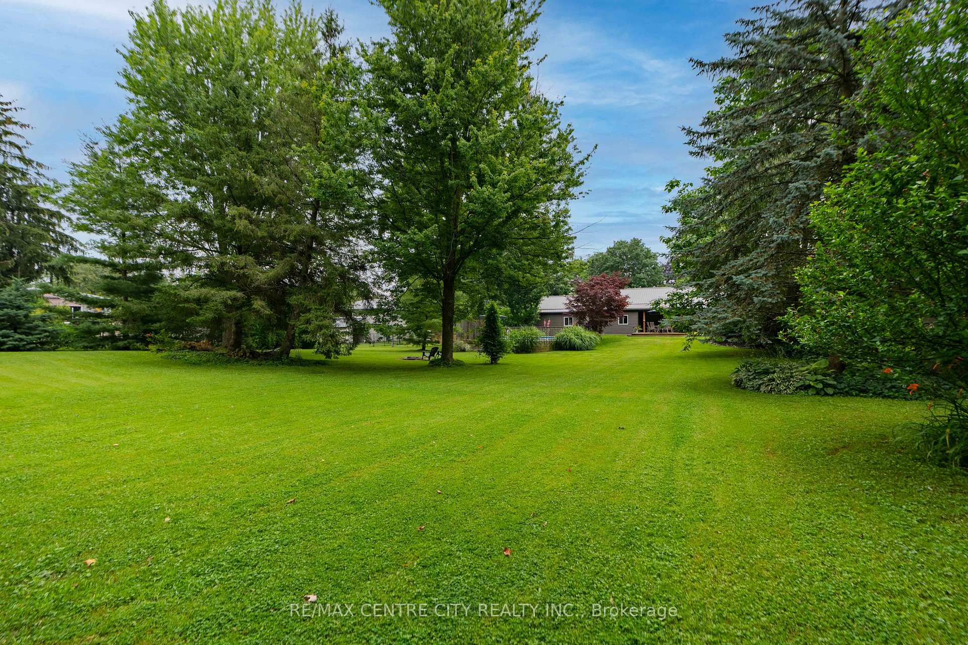 Photo 43 of 137 Centennial Avenue, Central Elgin — HOMEH