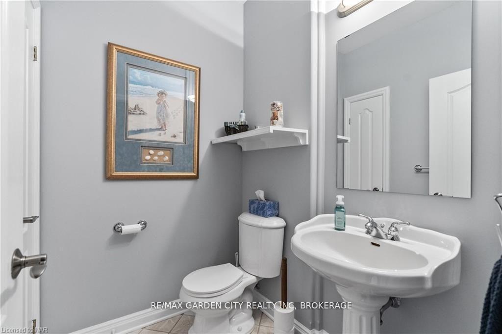 Photo 9 of 100 Thorold Road E, Welland, Prince Charles — HOMEH