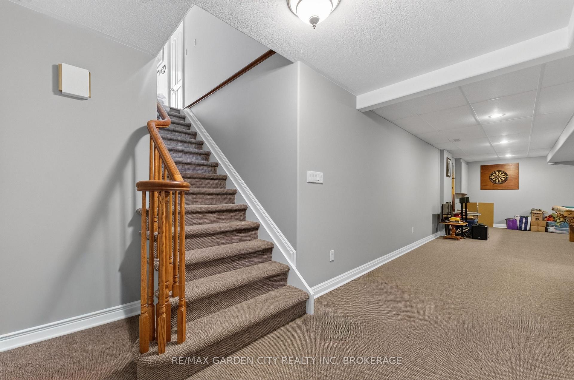 Photo 28 of 100 Thorold Road E, Welland, Prince Charles — HOMEH