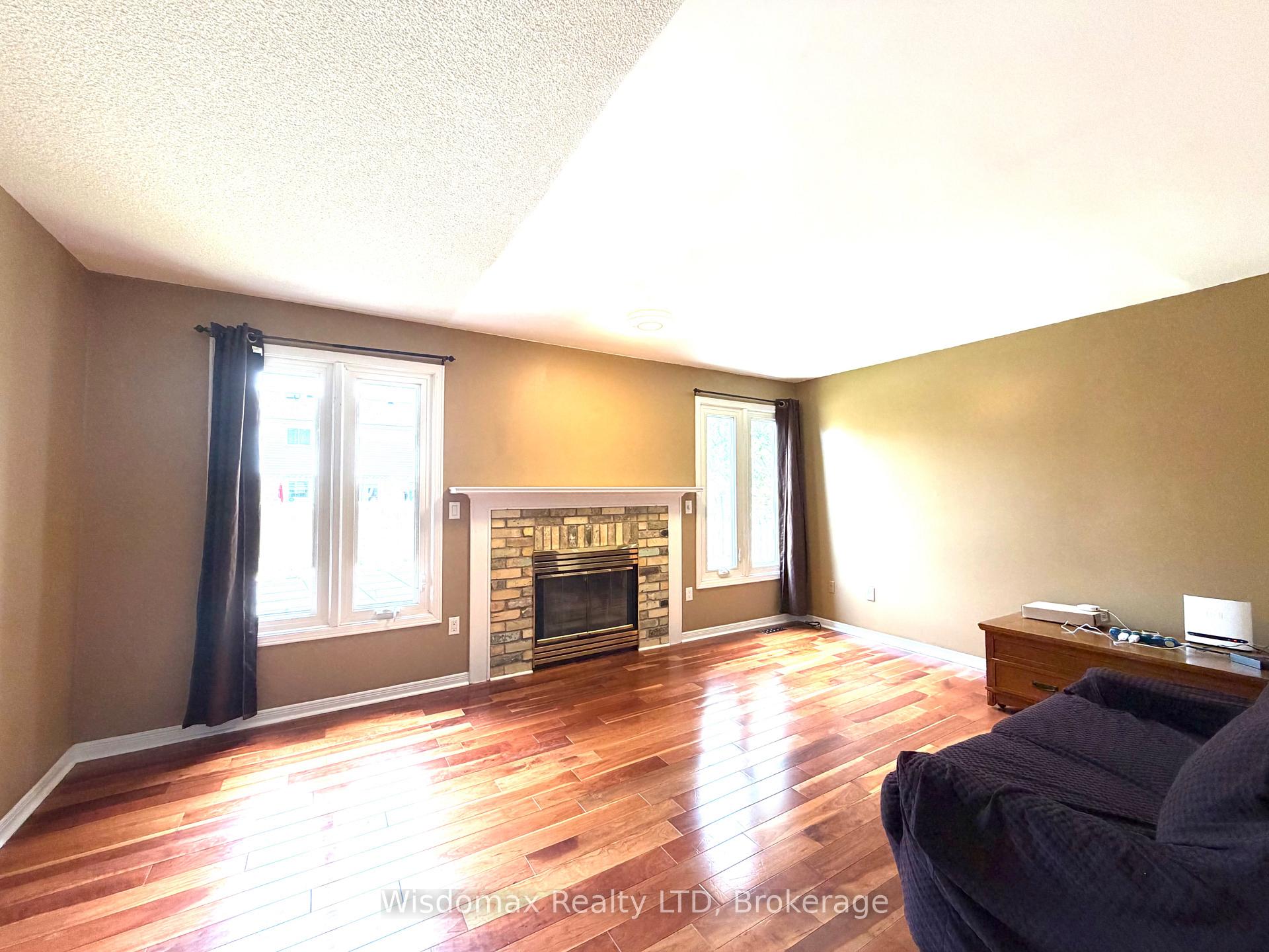 Photo 4 of 1 Crysler Crescent, Thorold, Confederation Heights — HOMEH