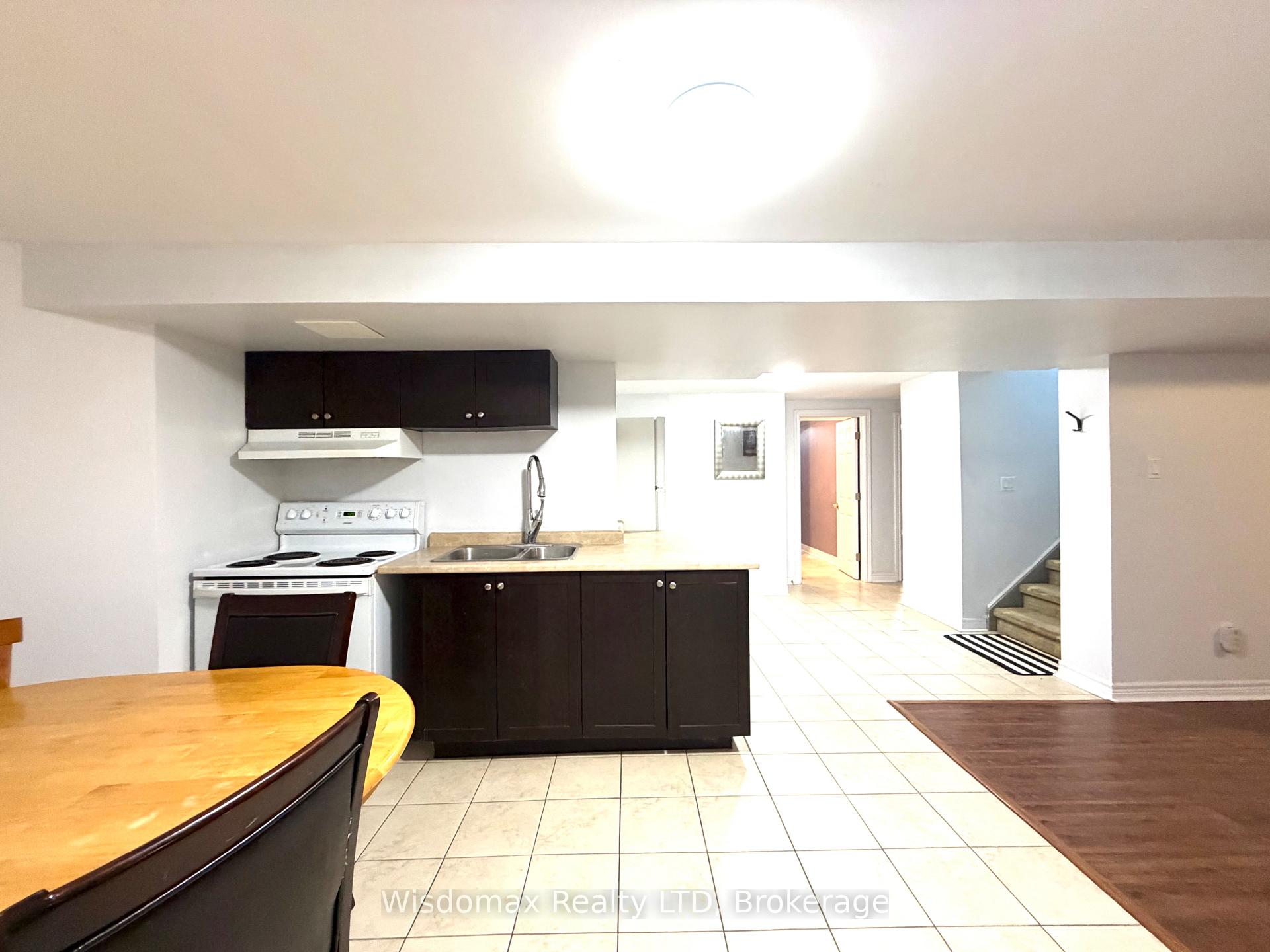 Photo 27 of 1 Crysler Crescent, Thorold, Confederation Heights — HOMEH