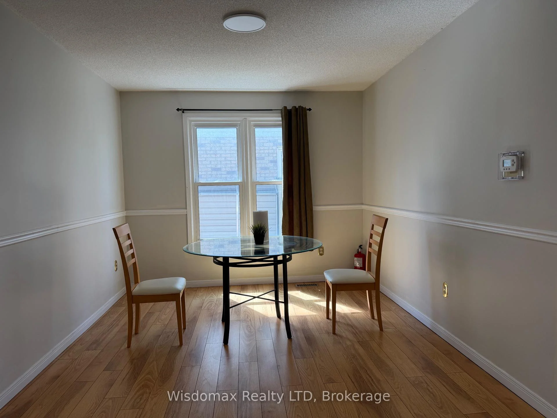 Photo 10 of 1 Crysler Crescent, Thorold, Confederation Heights — HOMEH