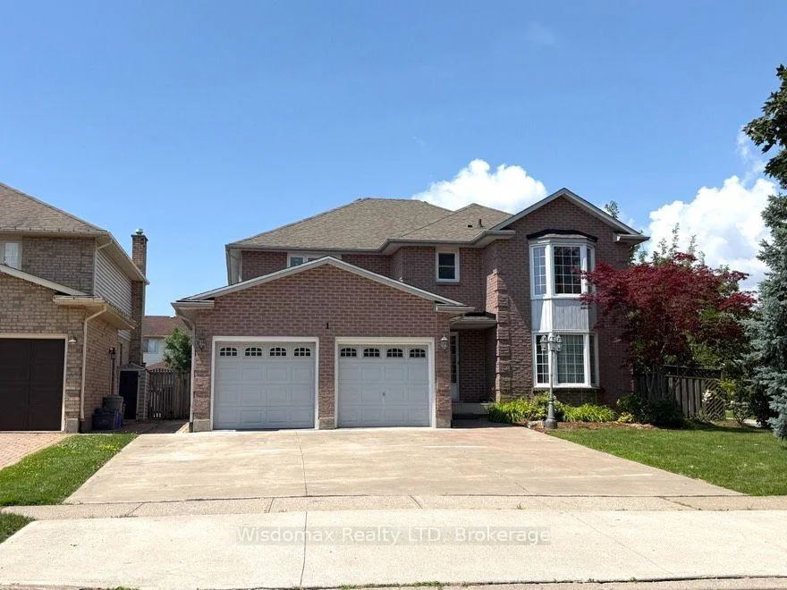 Photo 2 of 1 Crysler Crescent, Thorold, Confederation Heights — HOMEH