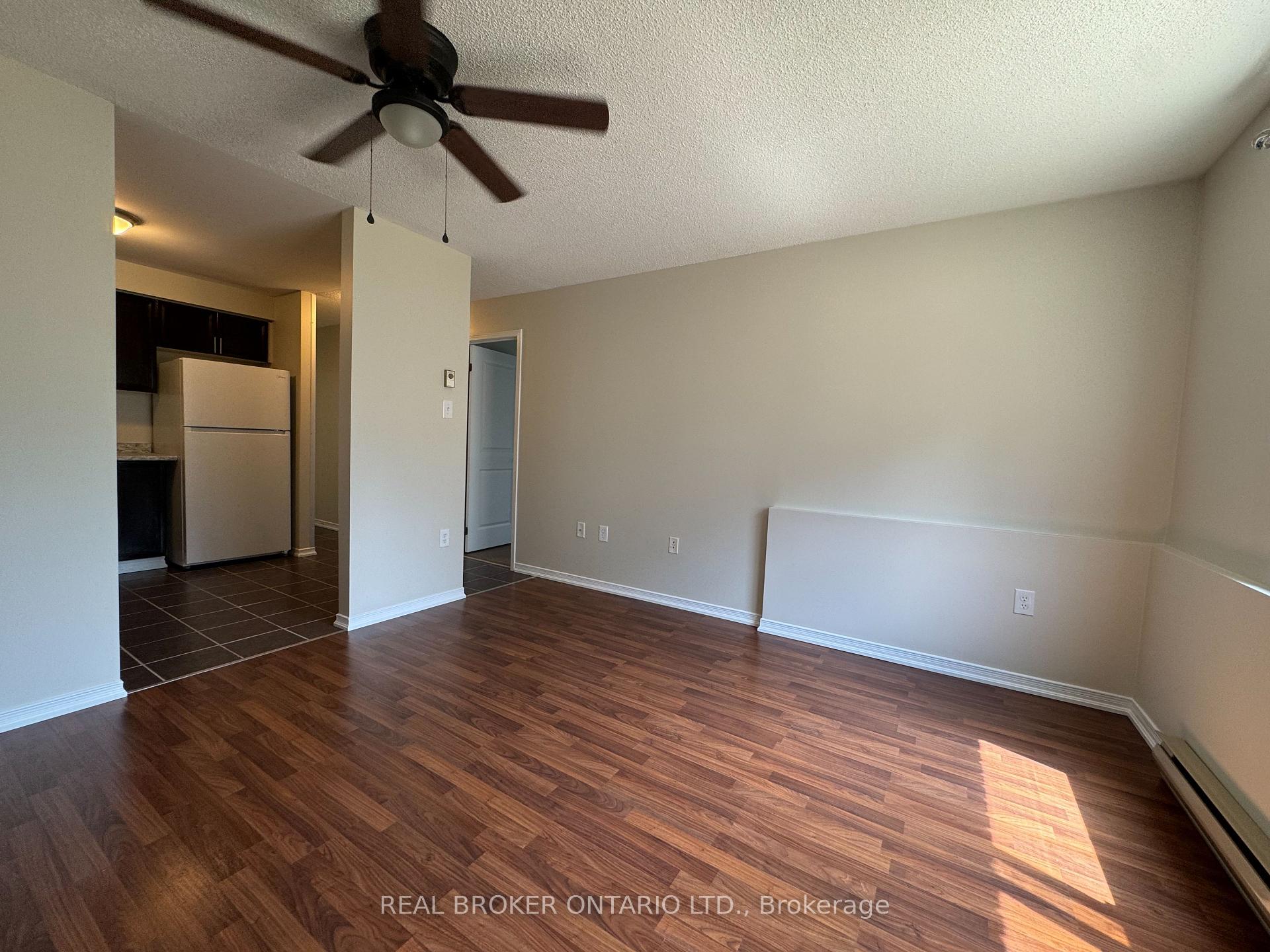 Photo 5 of Unit 5, 5 Sawmill Road, Barrie, Ardagh — HOMEH