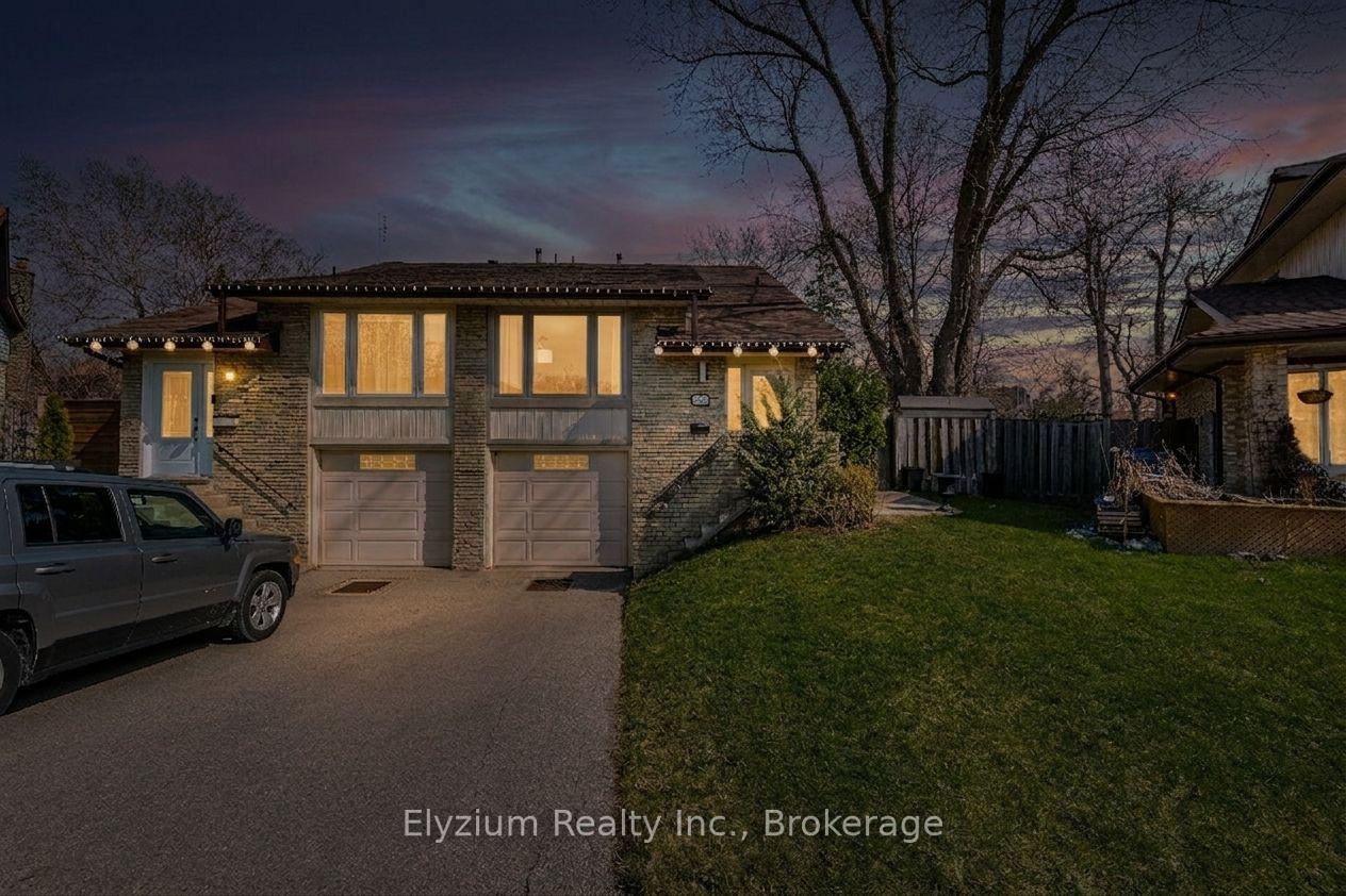 Photo 2 of 6953 Cherbourg Gardens, Mississauga, Meadowvale — HOMEH