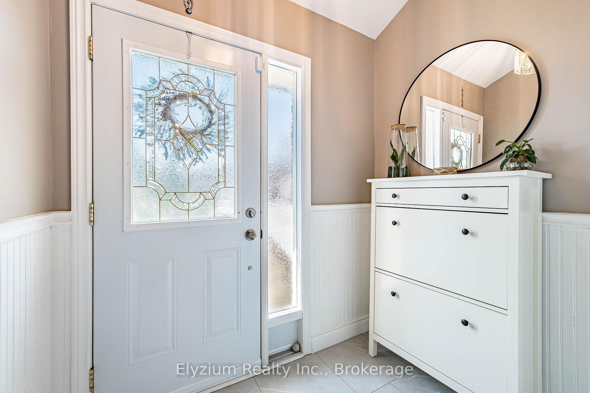 Photo 5 of 6953 Cherbourg Gardens, Mississauga, Meadowvale — HOMEH