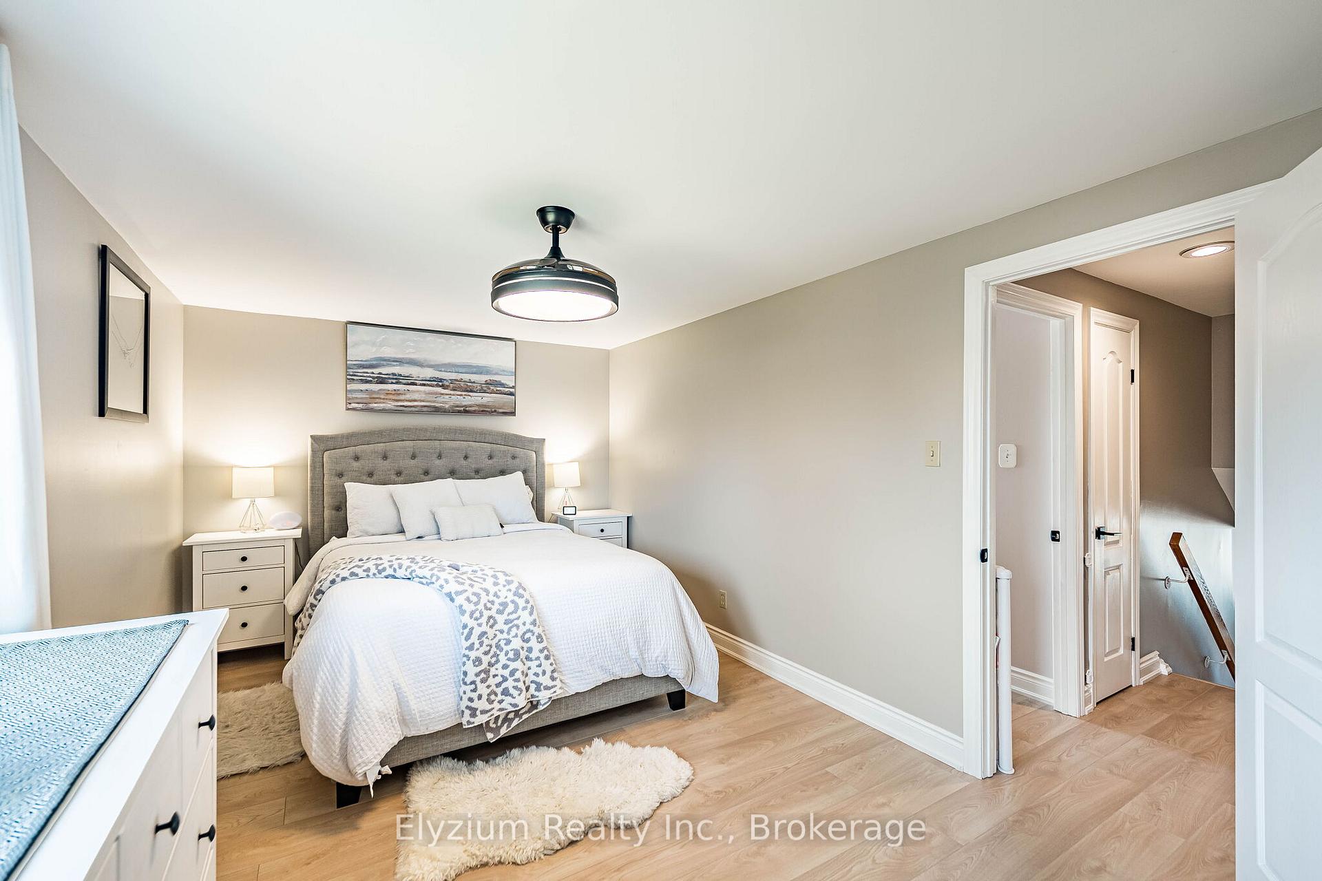 Photo 21 of 6953 Cherbourg Gardens, Mississauga, Meadowvale — HOMEH