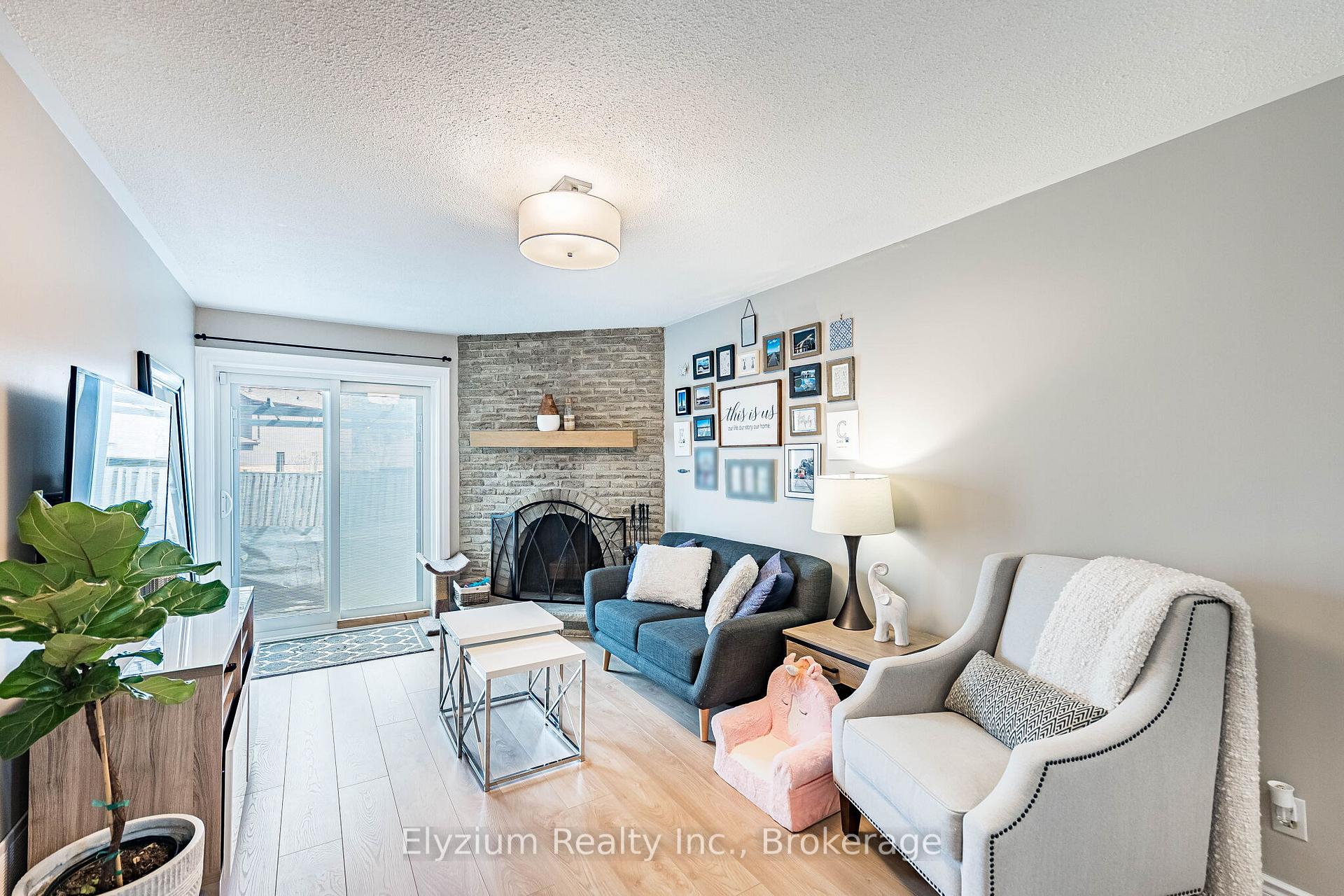 Photo 31 of 6953 Cherbourg Gardens, Mississauga, Meadowvale — HOMEH