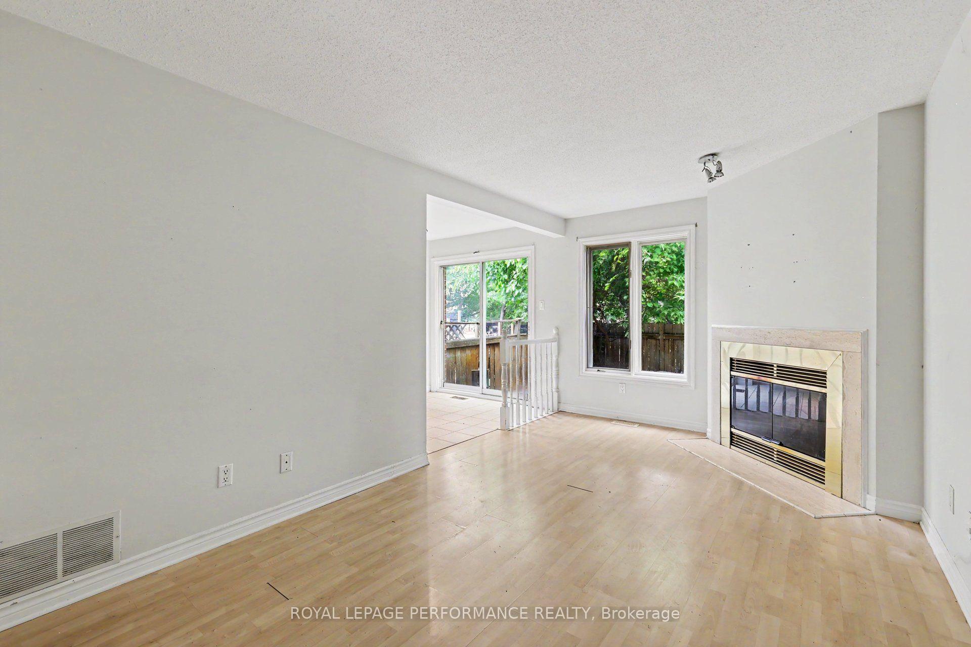 Photo 8 of 8 Southport Drive, Ottawa, Hunt Club Park/Greenboro — HOMEH