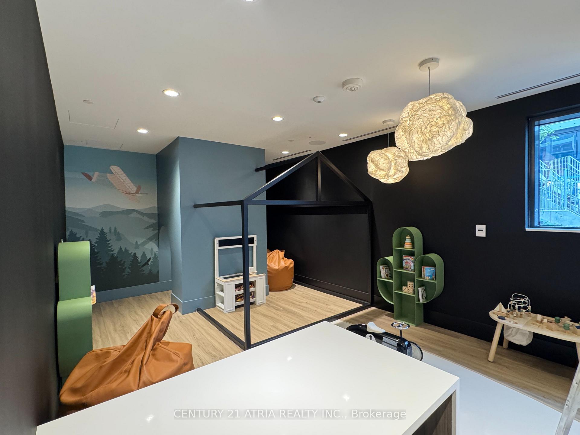 Photo 25 of Unit 402, 115 Denison Avenue, Toronto, Kensington-Chinatown — HOMEH