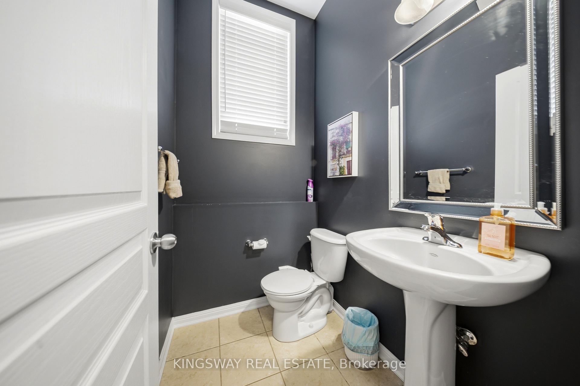 Photo 20 of 1032 Diefenbaker Street, Milton, Willmott — HOMEH