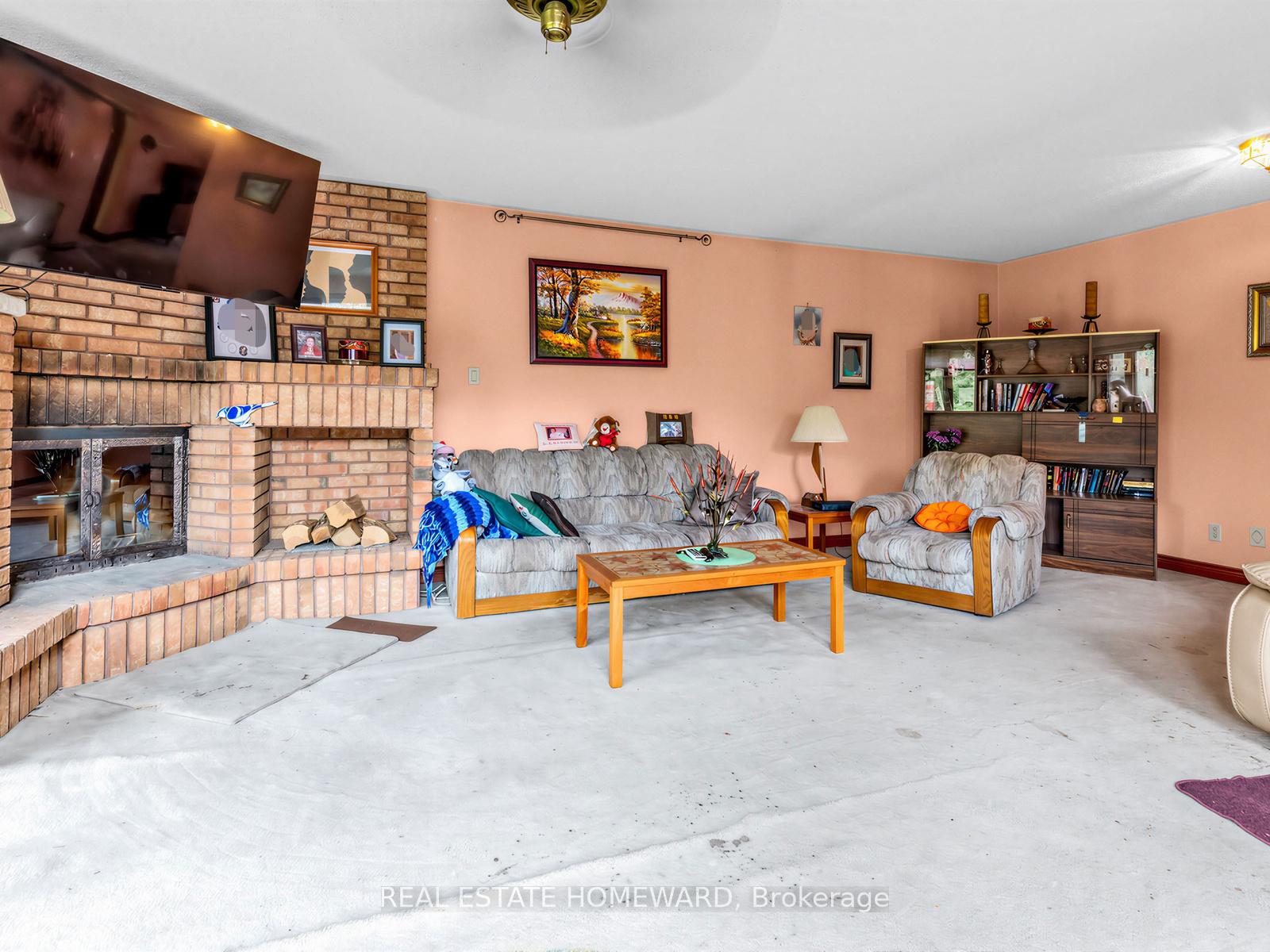 Photo 16 of 38 Centennial Road, Scarborough, Centennial Scarborough — HOMEH