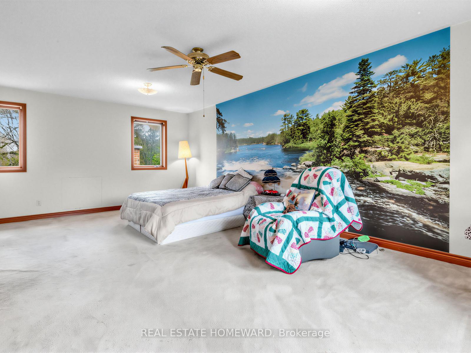 Photo 18 of 38 Centennial Road, Scarborough, Centennial Scarborough — HOMEH