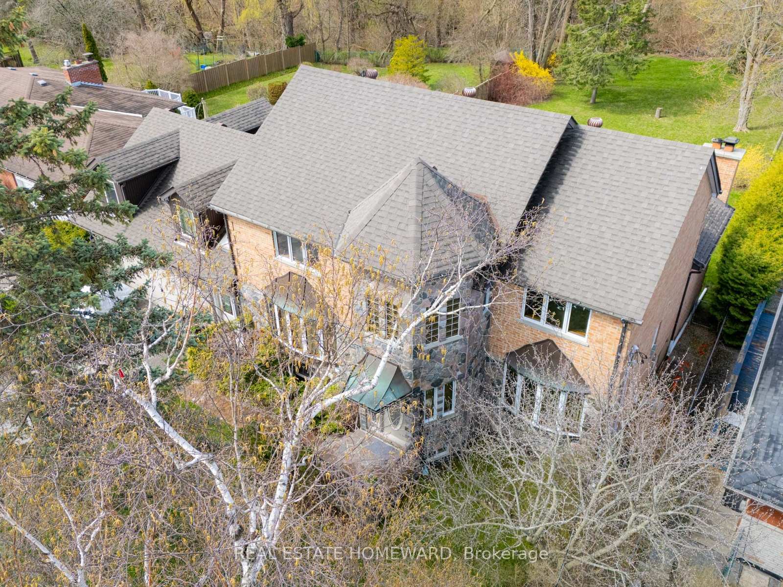 Photo 34 of 38 Centennial Road, Scarborough, Centennial Scarborough — HOMEH