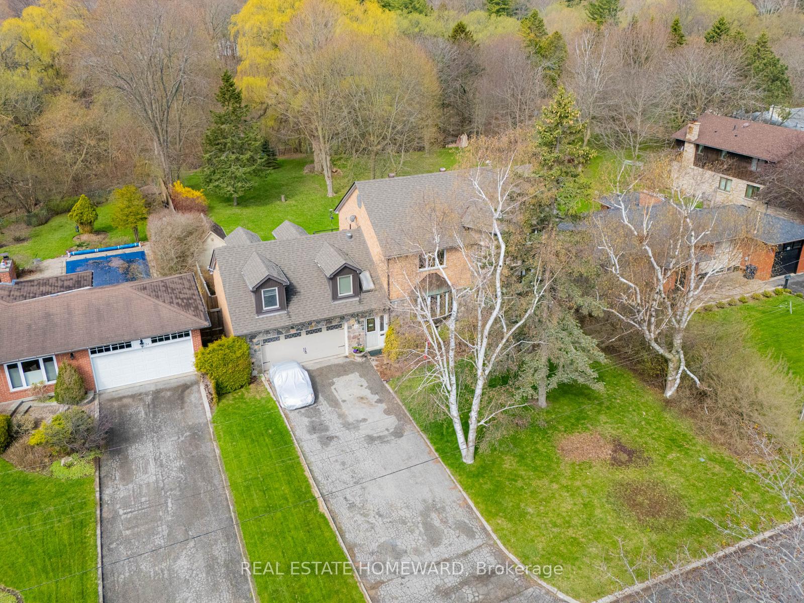 Photo 35 of 38 Centennial Road, Scarborough, Centennial Scarborough — HOMEH