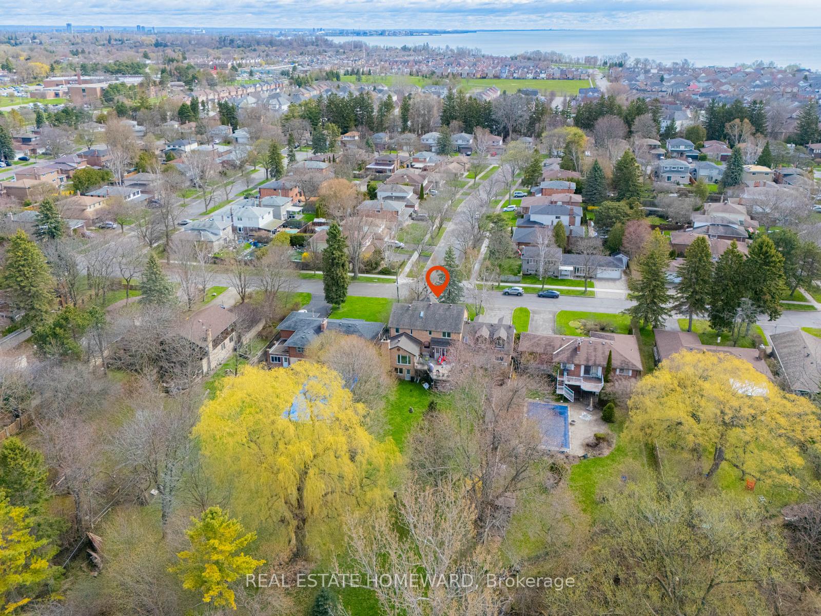 Photo 36 of 38 Centennial Road, Scarborough, Centennial Scarborough — HOMEH
