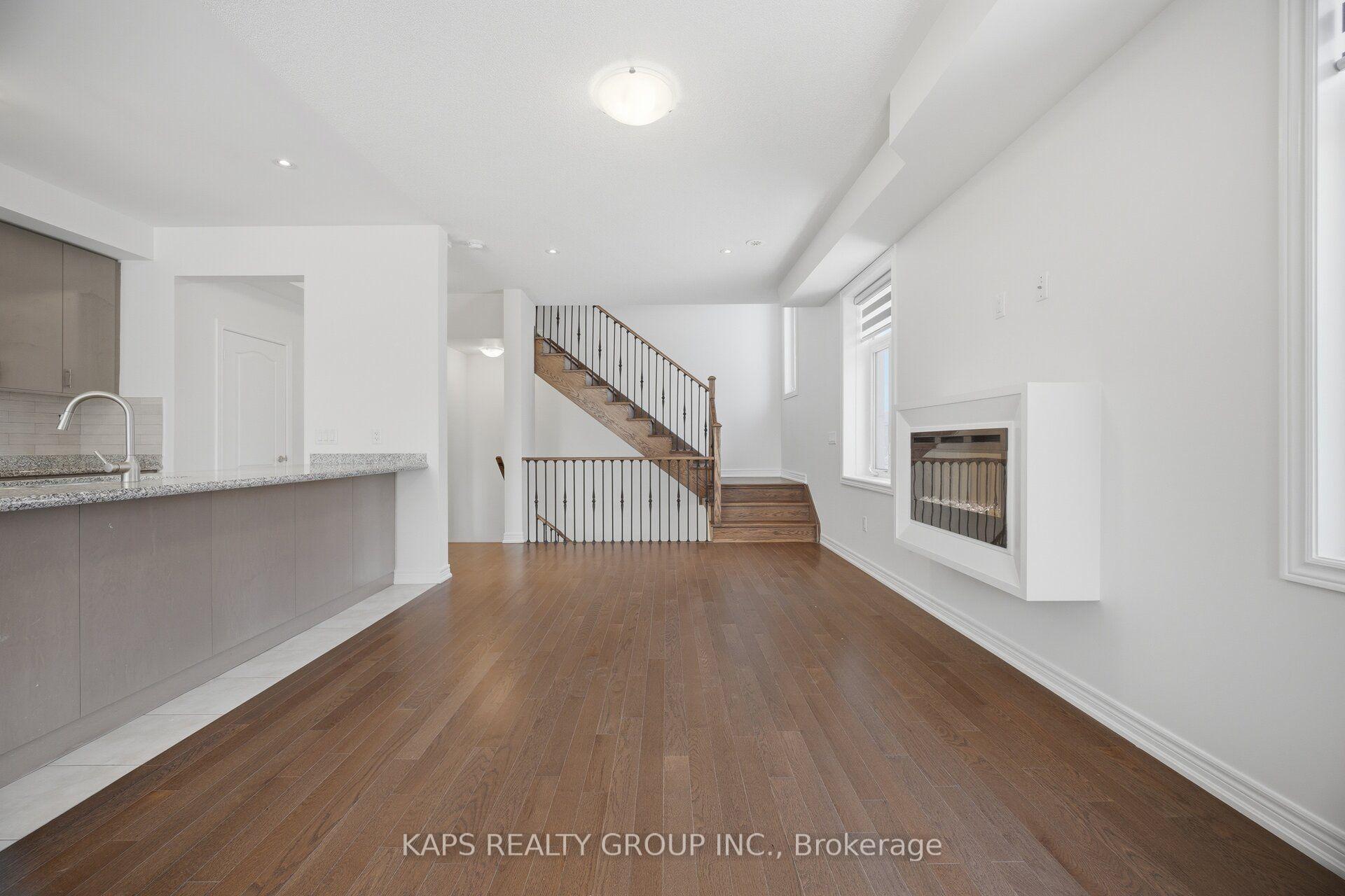 Photo 26 of 497 Manhattan Common, Oakville, Joshua Meadows — HOMEH