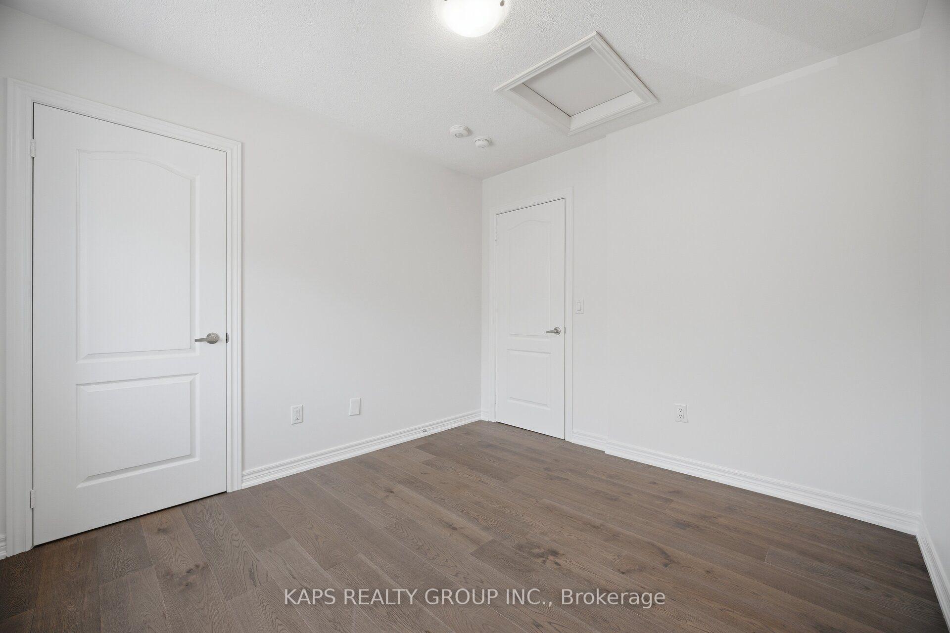 Photo 37 of 497 Manhattan Common, Oakville, Joshua Meadows — HOMEH