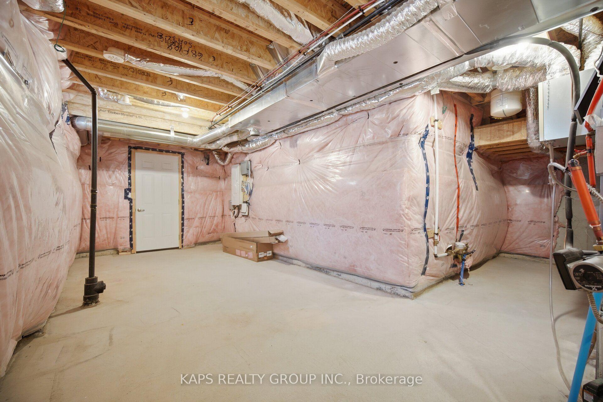 Photo 42 of 497 Manhattan Common, Oakville, Joshua Meadows — HOMEH