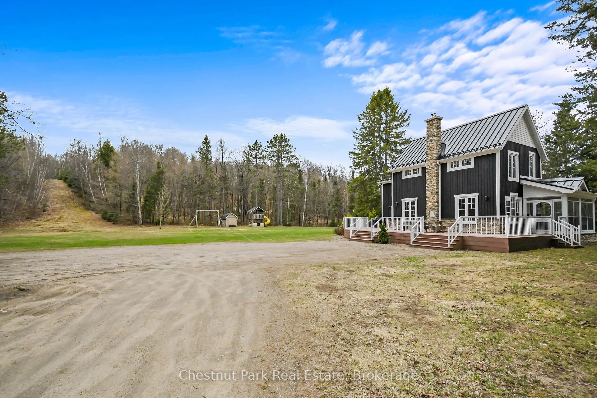 Photo 14 of 12 Emsdale Lake Road, Perry — HOMEH