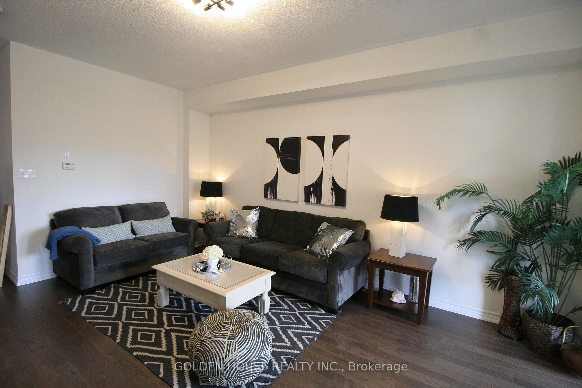 Photo 3 of Unit 402, 2540 William Jackson Drive, Pickering, Duffin Heights — HOMEH