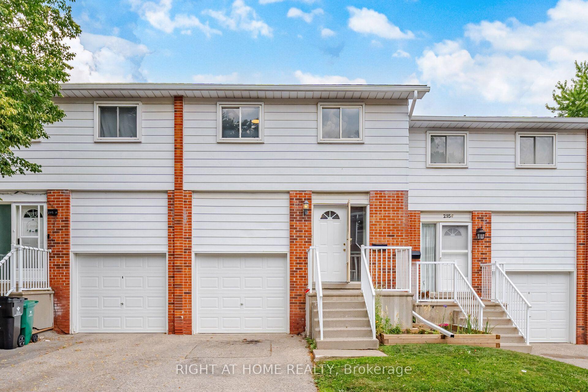 Front of Unit B, 295 Bluevale St North Street