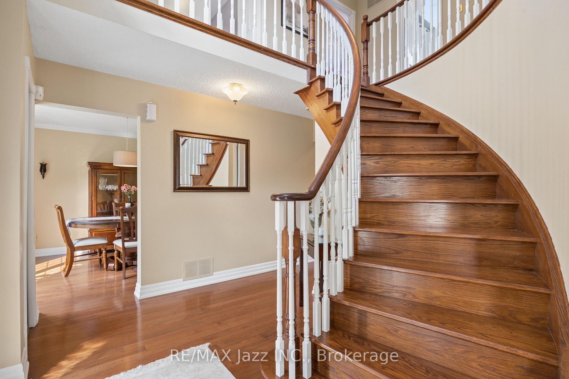 Photo 6 of 48 Butterfield Crescent, Whitby, Rolling Acres — HOMEH