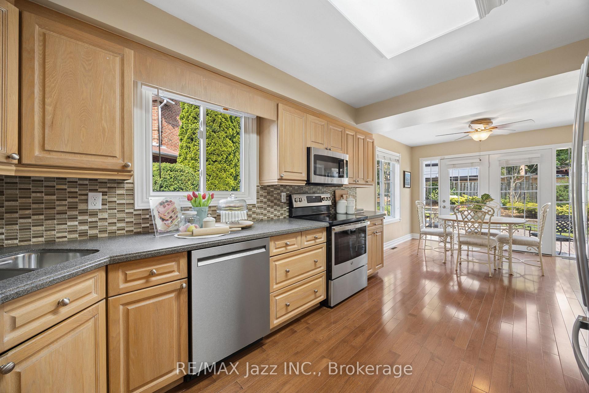 Photo 13 of 48 Butterfield Crescent, Whitby, Rolling Acres — HOMEH