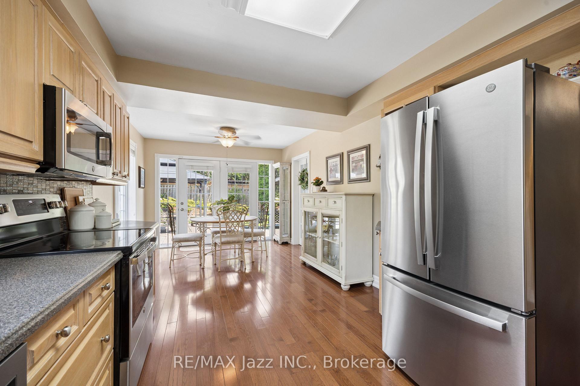 Photo 14 of 48 Butterfield Crescent, Whitby, Rolling Acres — HOMEH