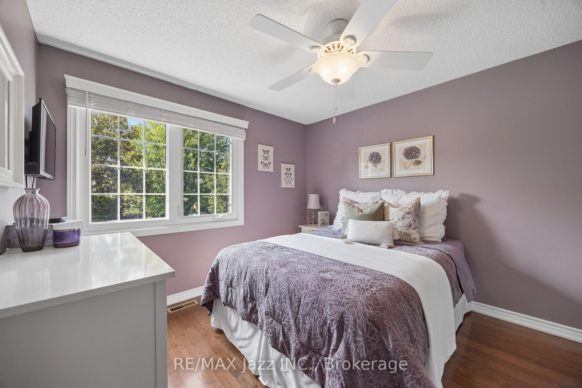 Photo 23 of 48 Butterfield Crescent, Whitby, Rolling Acres — HOMEH