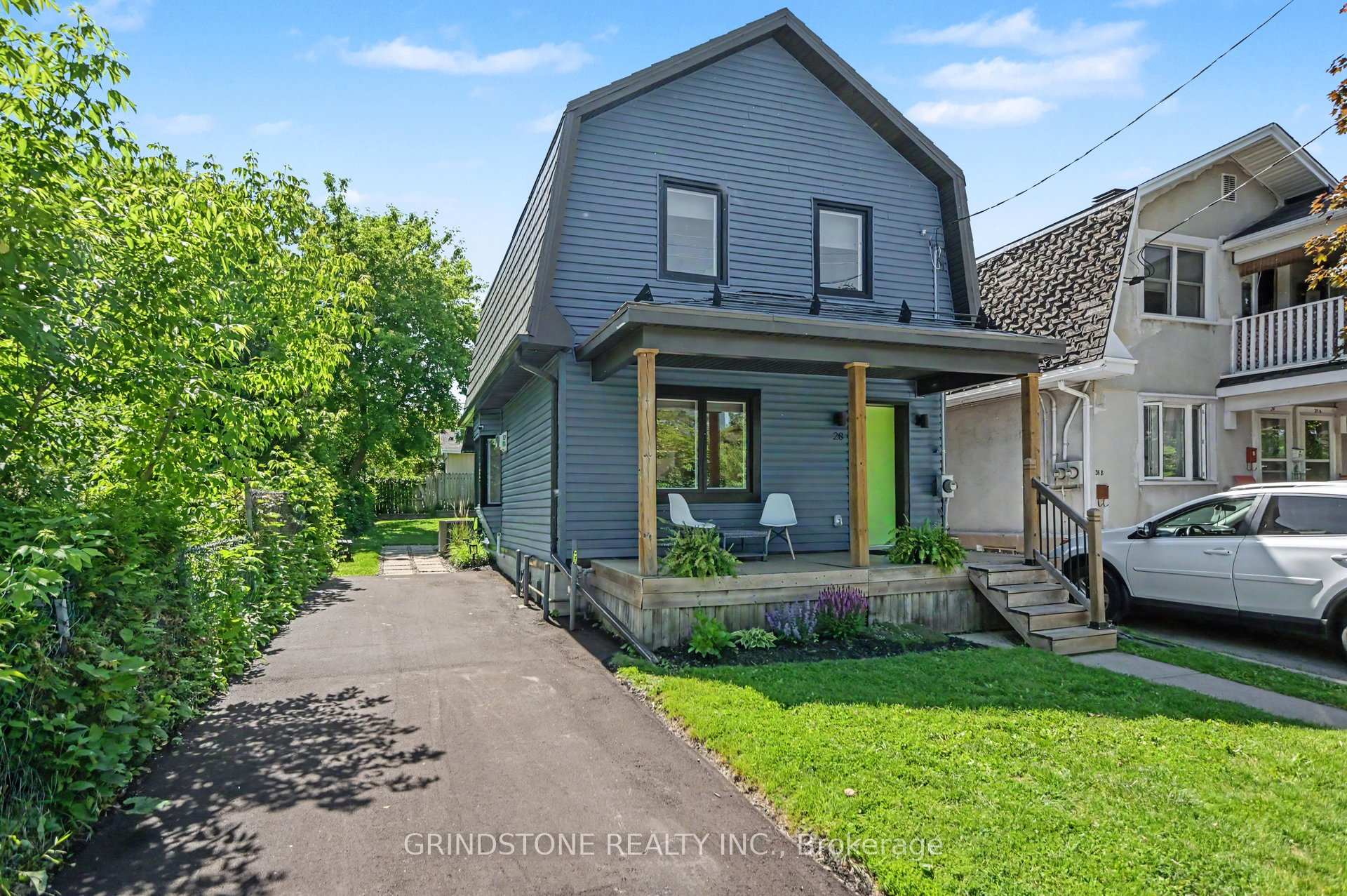 Photo 1 of 28 Railway Street, Ottawa, West Centre Town — HOMEH