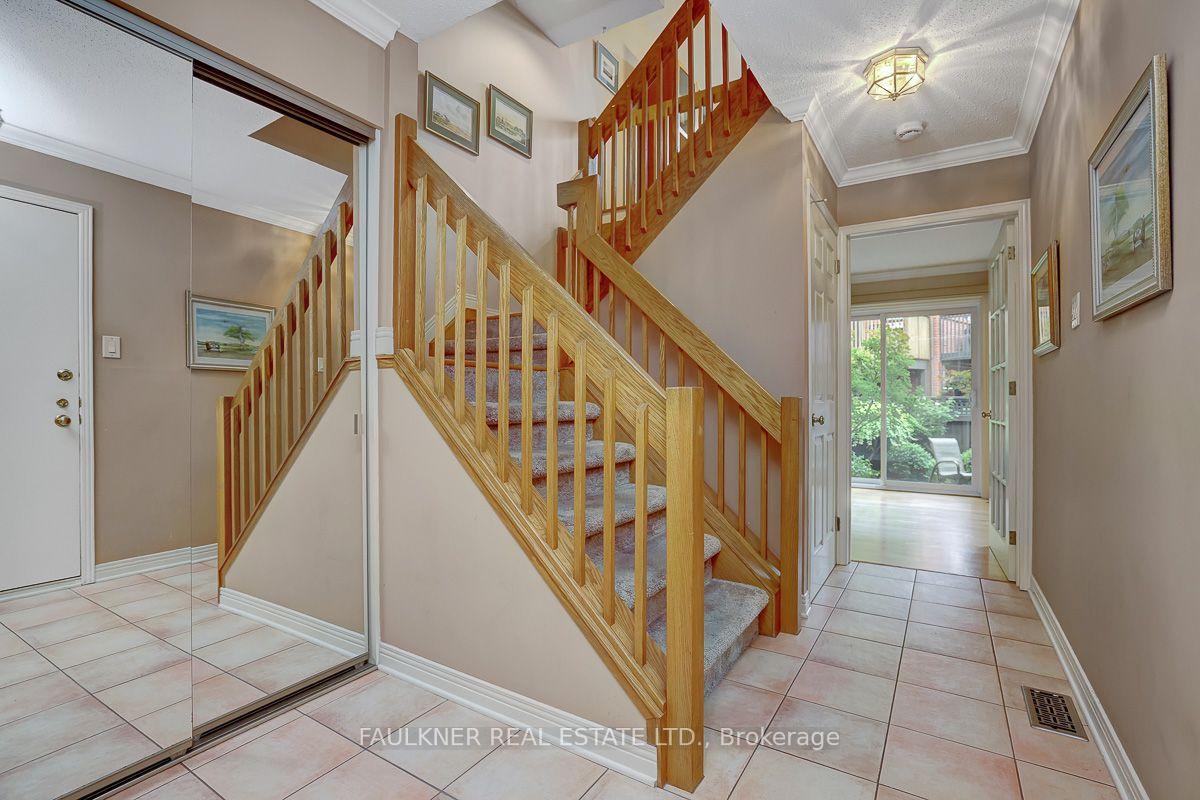 Photo 5 of 15 Hazel Street, Ottawa, Ottawa East — HOMEH
