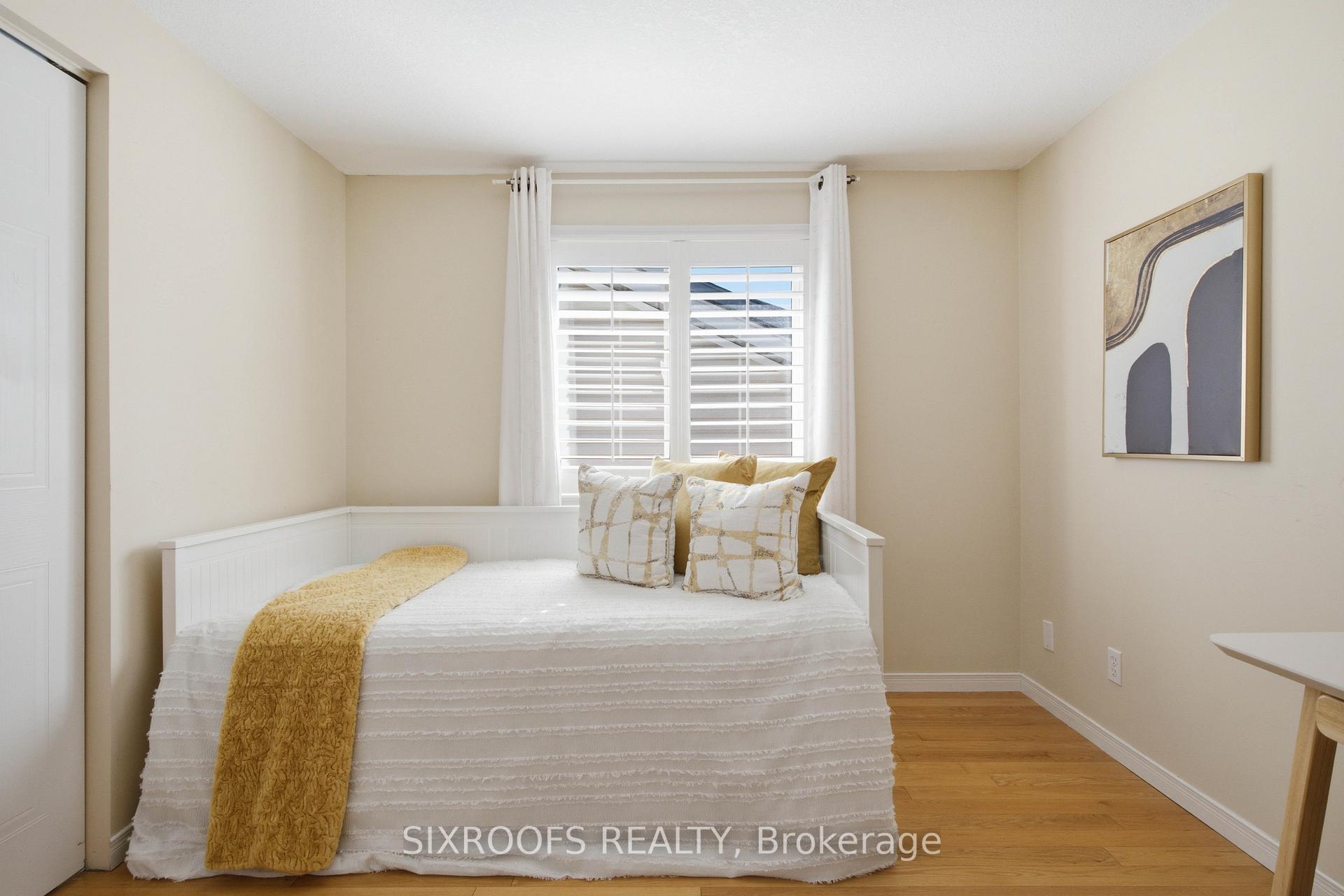 Photo 34 of 414 Havendale Crescent, Waterloo, Columbia Forest — HOMEH