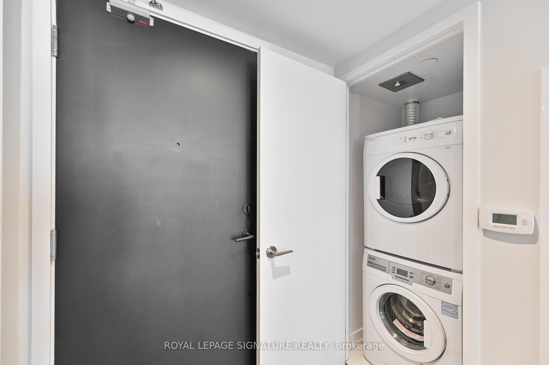 Photo 14 of Unit 606, 125 Redpath Avenue, Toronto, Mount Pleasant West — HOMEH