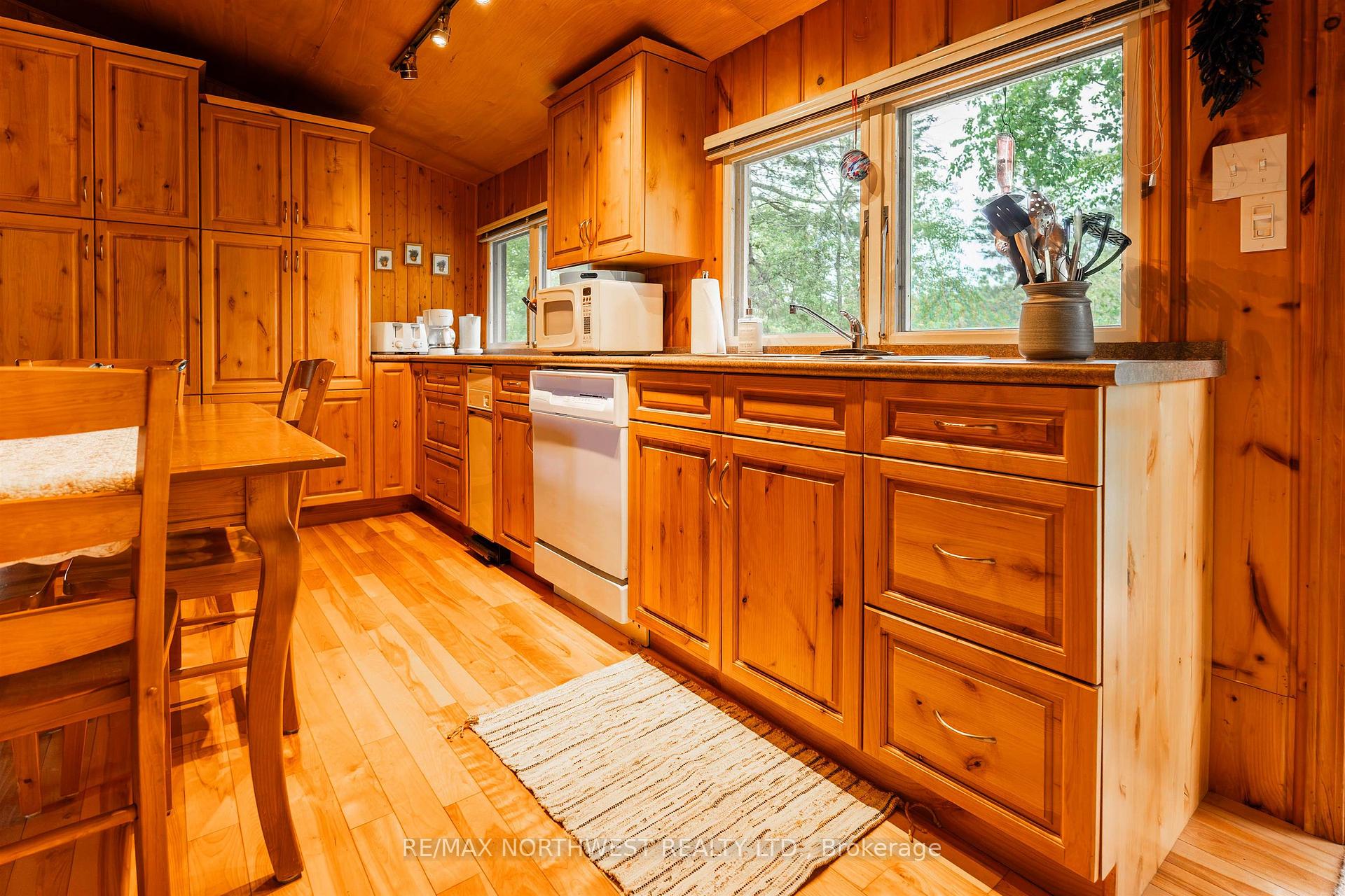 Photo 27 of FR 3 259A Inglis Lake Road, Kenora Remote Area, Lake of the Woods West — HOMEH