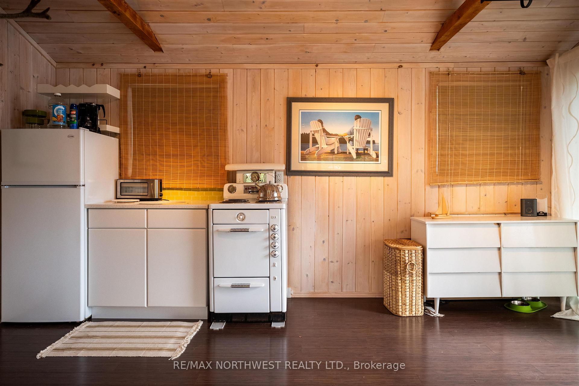 Photo 48 of FR 3 259A Inglis Lake Road, Kenora Remote Area, Lake of the Woods West — HOMEH