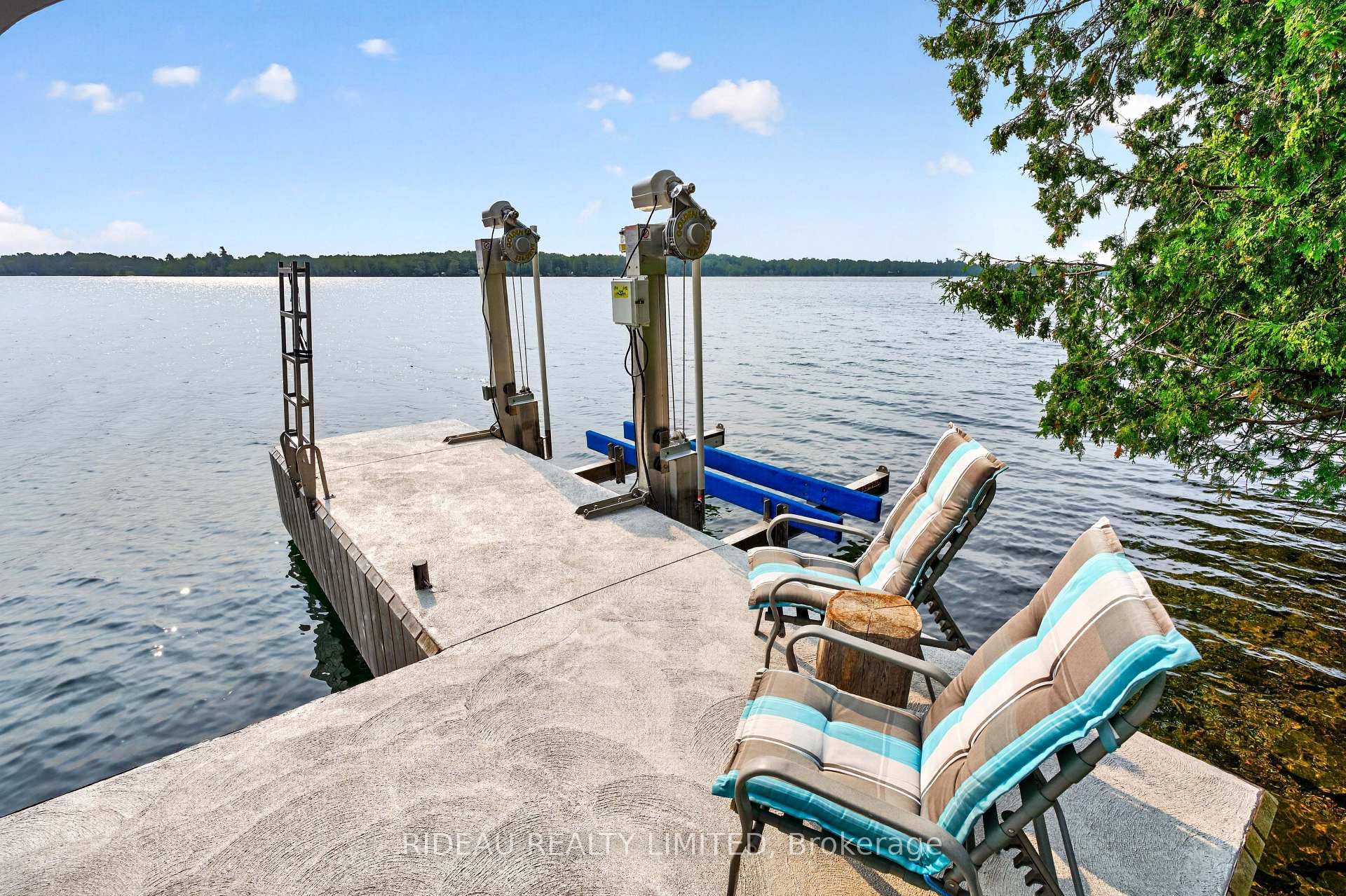 Photo 11 of 231 Mcbride Point Drive, Rideau Lakes, Rideau Lakes (North Crosby) Twp — HOMEH