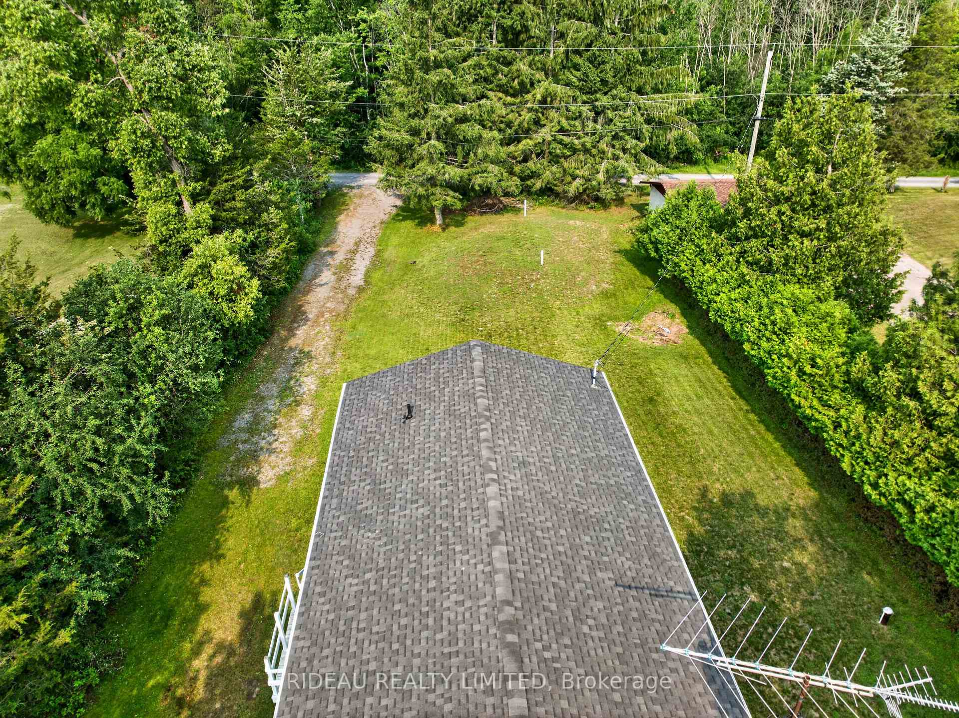 Photo 29 of 231 Mcbride Point Drive, Rideau Lakes, Rideau Lakes (North Crosby) Twp — HOMEH