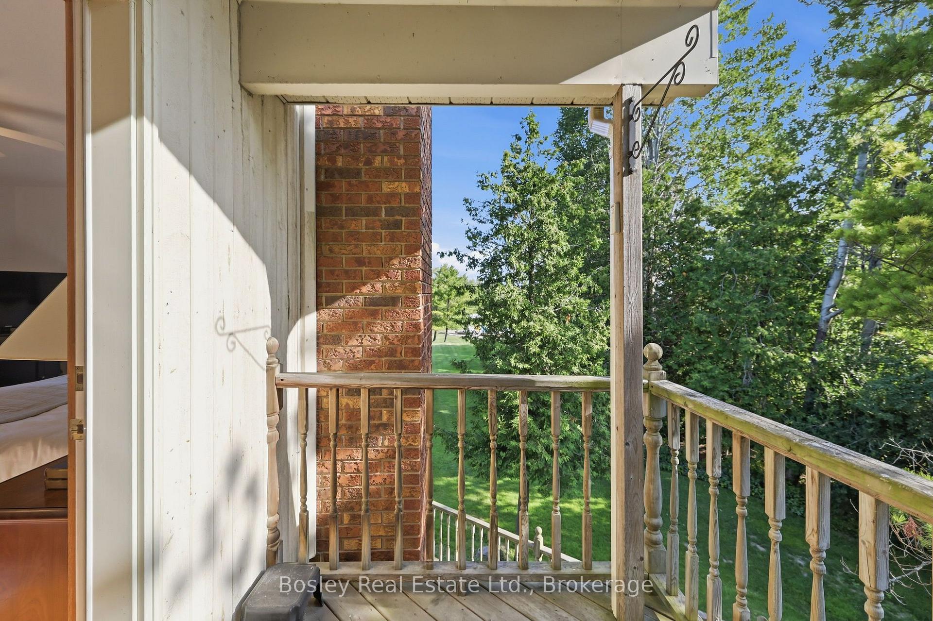 Photo 24 of 124 Bartlett Boulevard, Collingwood — HOMEH
